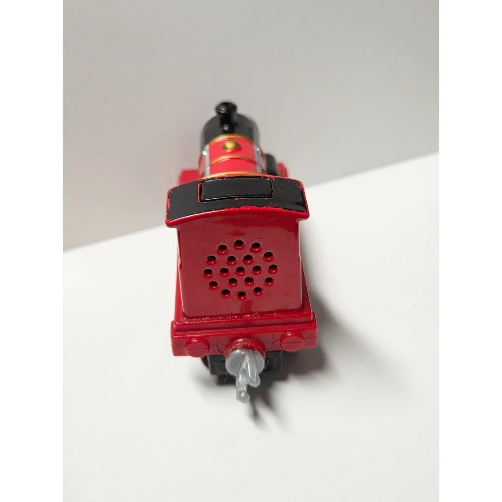 James Tank Engine Thomas the Train Diecast Plastic Hooks Friends Adventures 2013